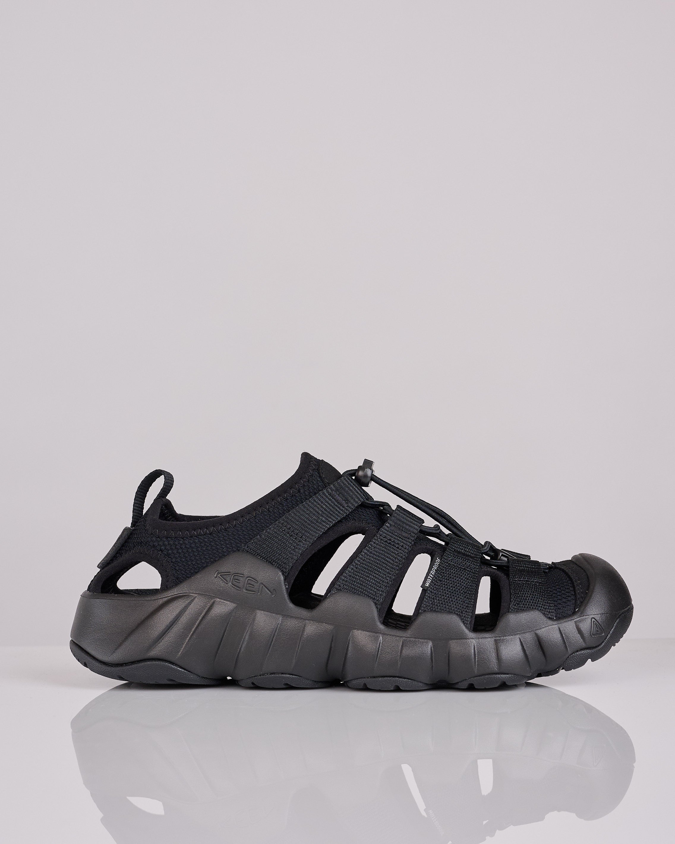 Keen HYPERPORT H2 x SNOW PEAK TRIPLE BLACK – LESS 17