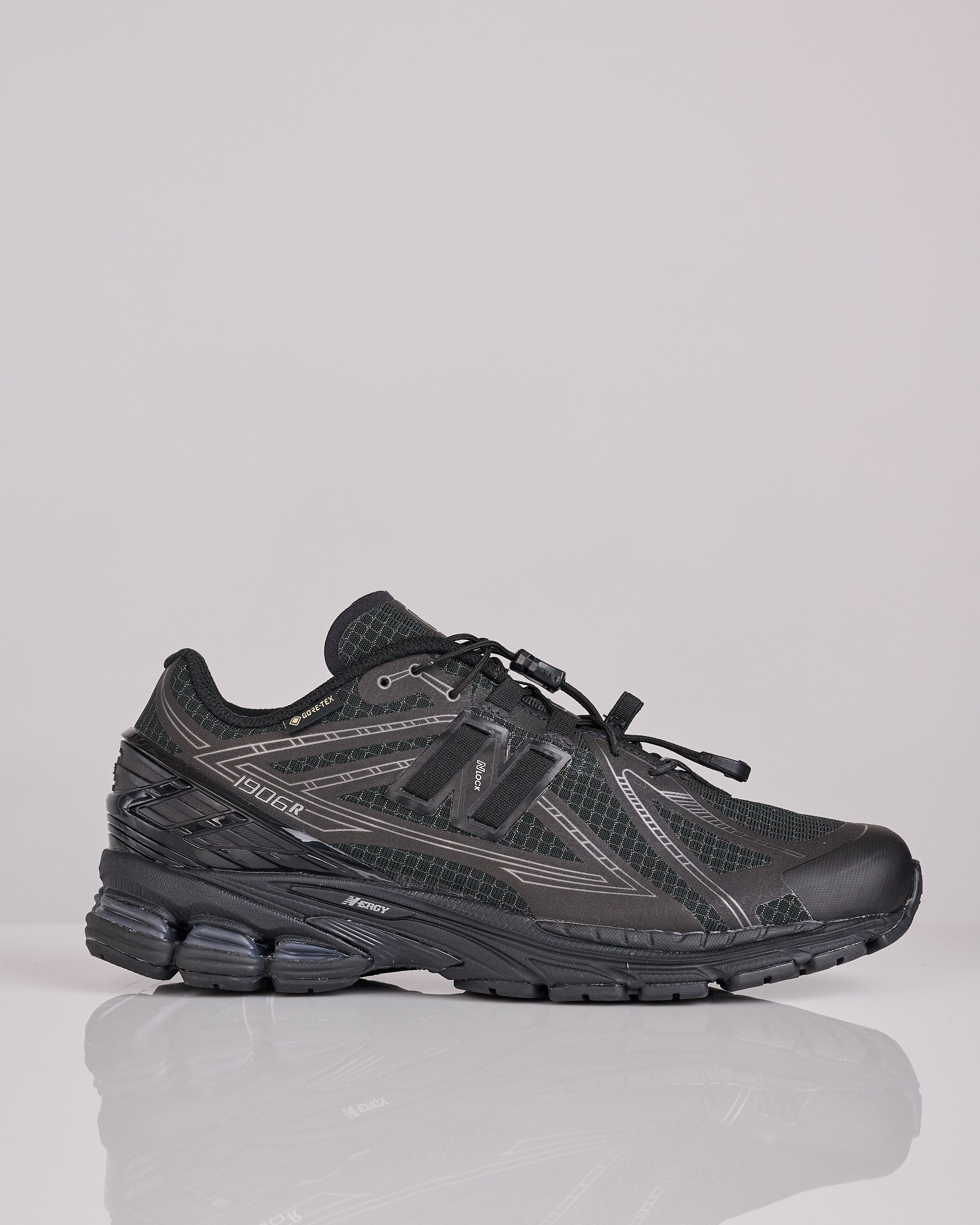 VORDVEN ブラックメタル　blackl NewBalance1906XGTXBlack_15229.