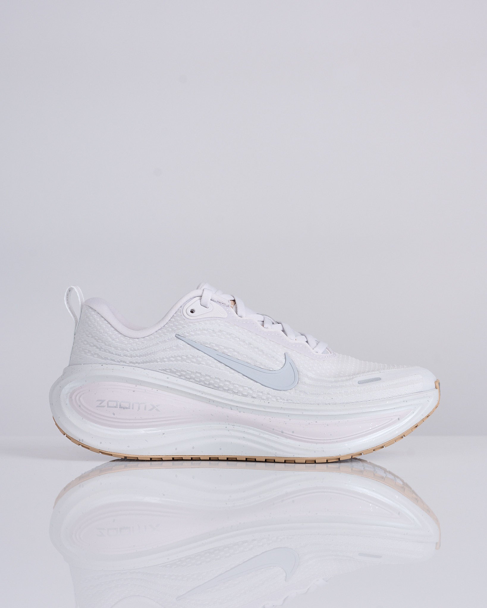 Nike Vomero Plus Speckle Vast Grey Wolf Grey-Off White-Hemp IO4323