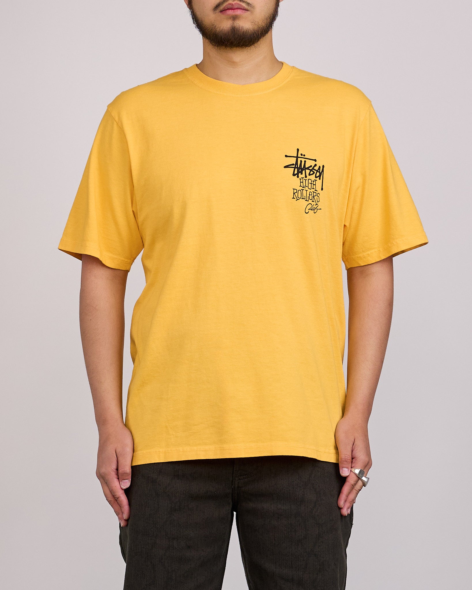 ルーニートゥーンtシャツ　ゴールドコースト XL Stussy High Rollers Pigment Dyed T-Shirt Marigold – LESS 17