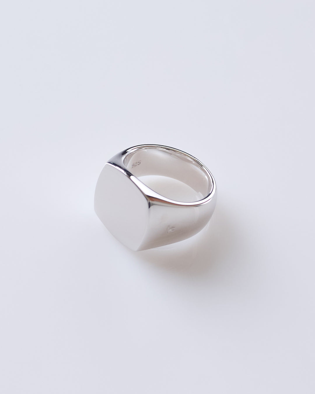 Tom Wood Cushion Ring (M) Polished Silver 925