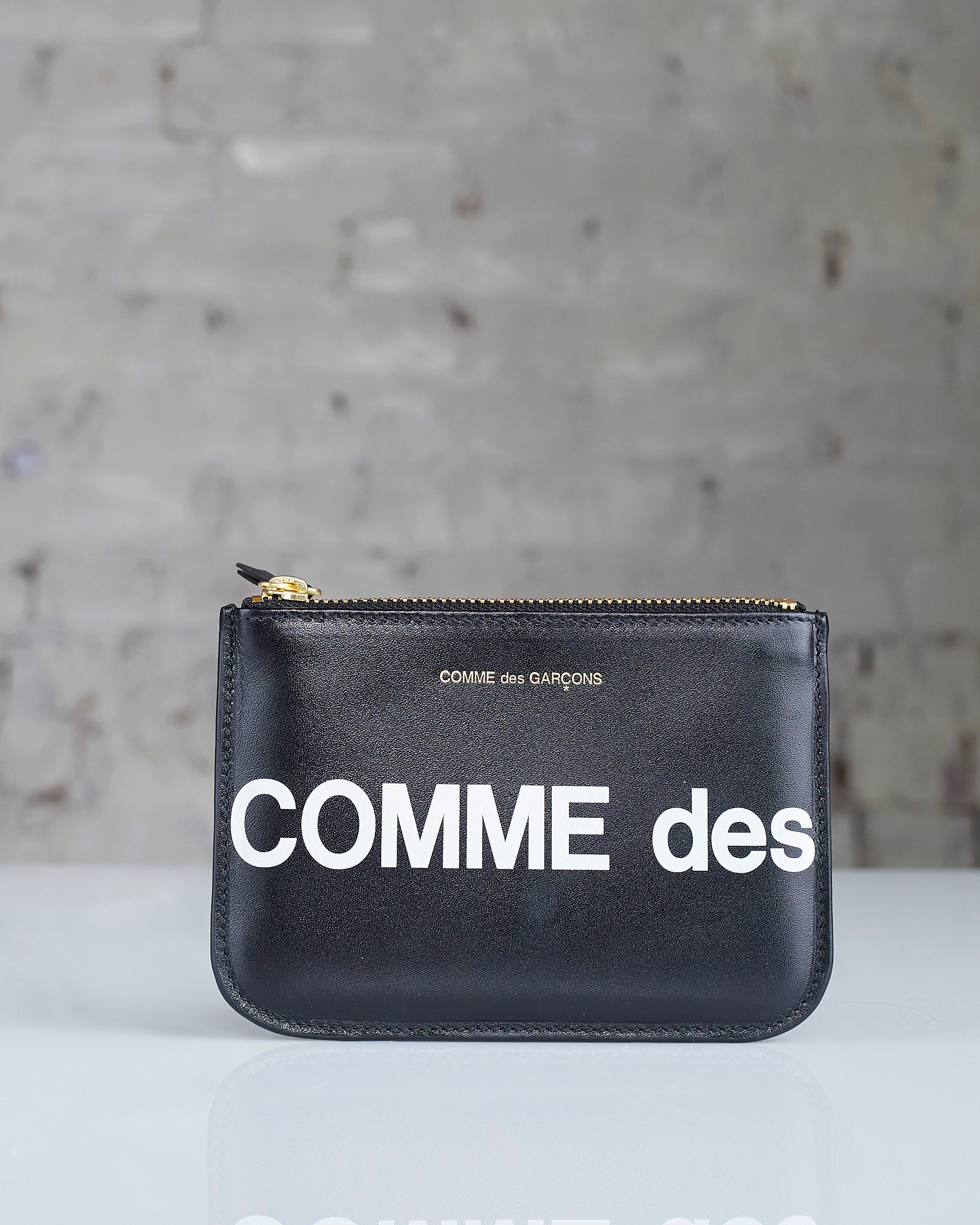 Comme des Garçons Wallet Huge Logo Pouch Black