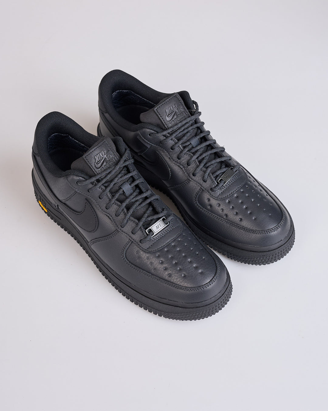 Air Force 1 GTX Vibram Off Noir Black-Speed Yellow HV5953 001
