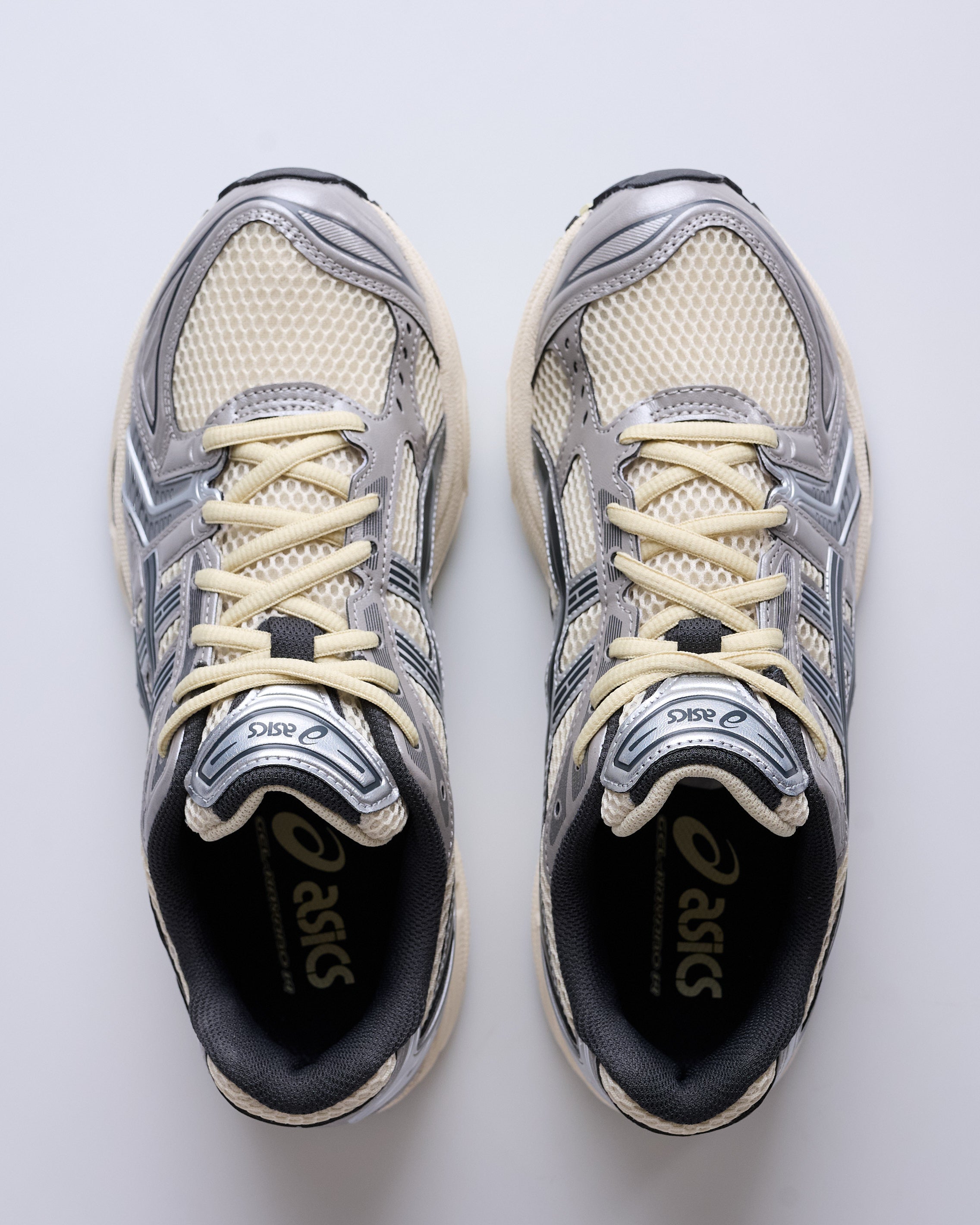 Asics GEL-KAYANO 14 Oyster White Steeple Grey – LESS 17 Asics GEL-KAYANO 14 Oyster White Steeple Grey – LESS 17