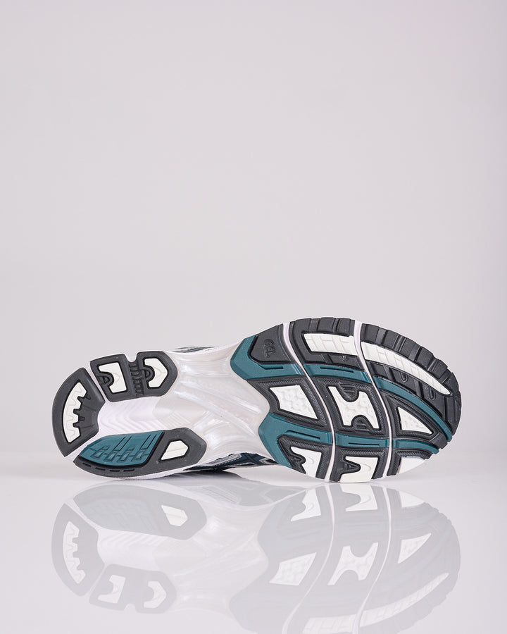 Asics GEL-NIMBUS 10.1 White Saxon Green 1203A543-103