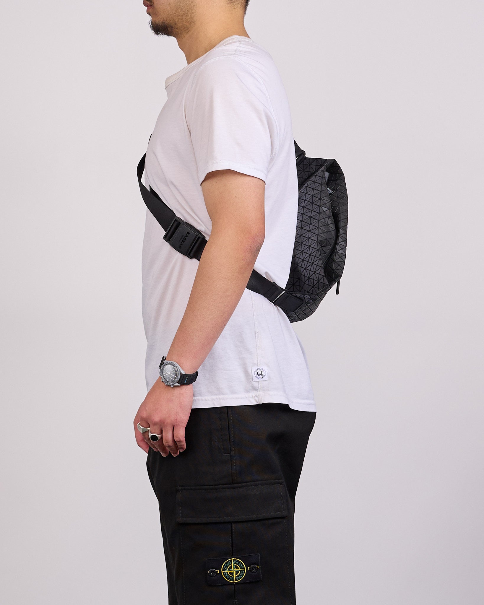 BAO BAO ISSEY MIYAKE BATON ウエストポーチ BATON – ISSEY MIYAKE ONLINE STORE