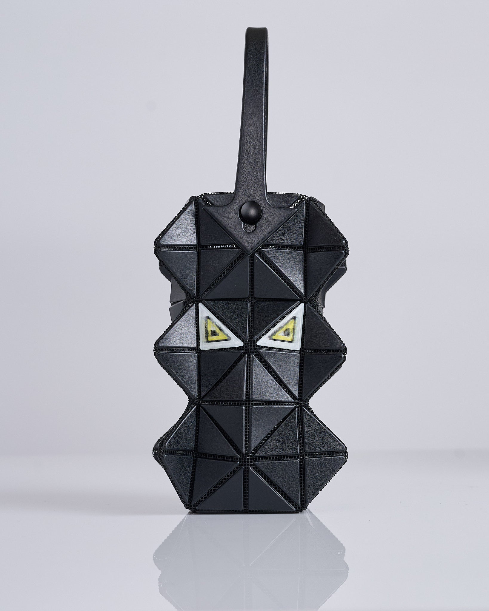 BAO BAO ISSEY MIYAKE Meow Small Bag Black – LESS 17