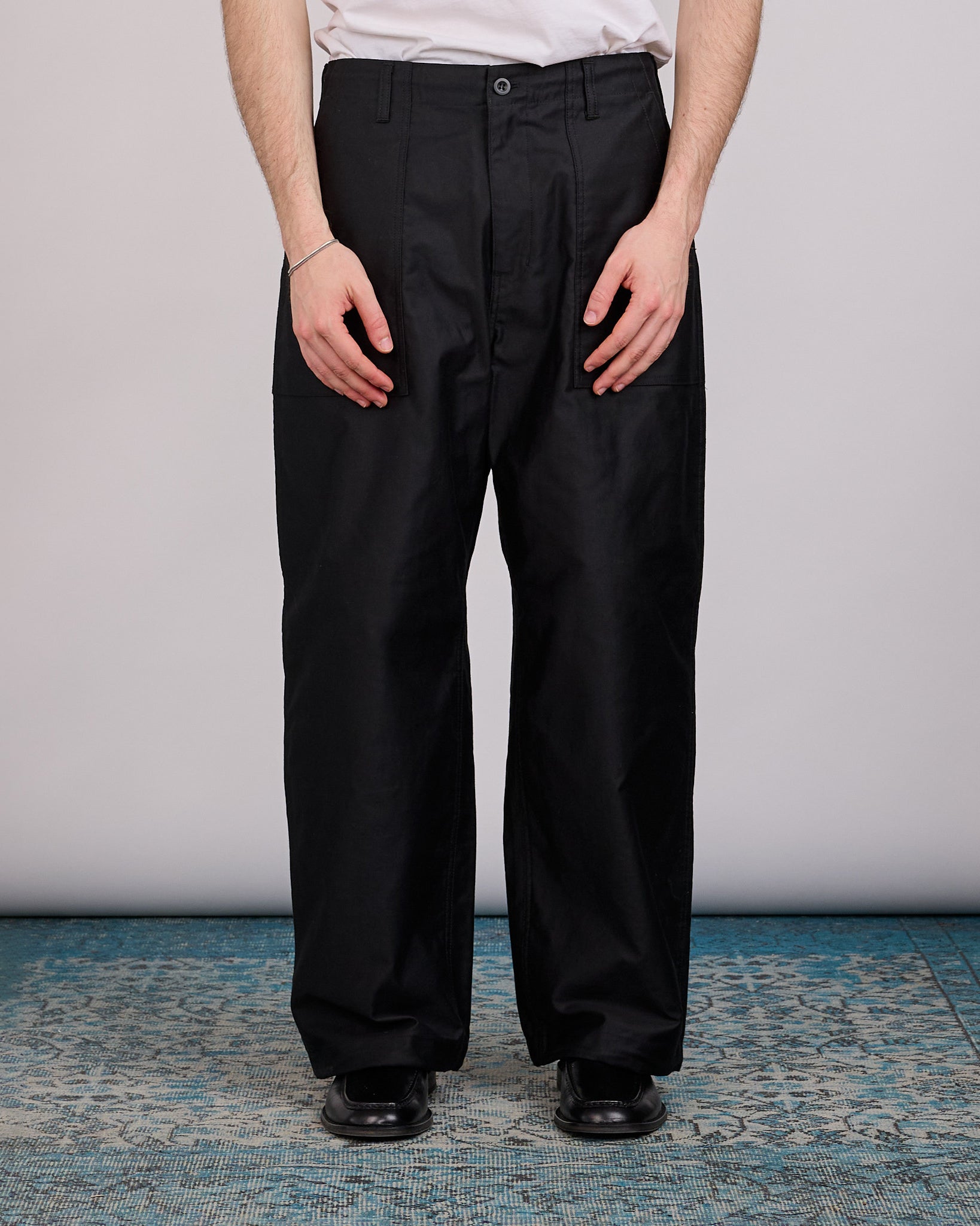 COMME des GARÇONS HOMME – LESS 17