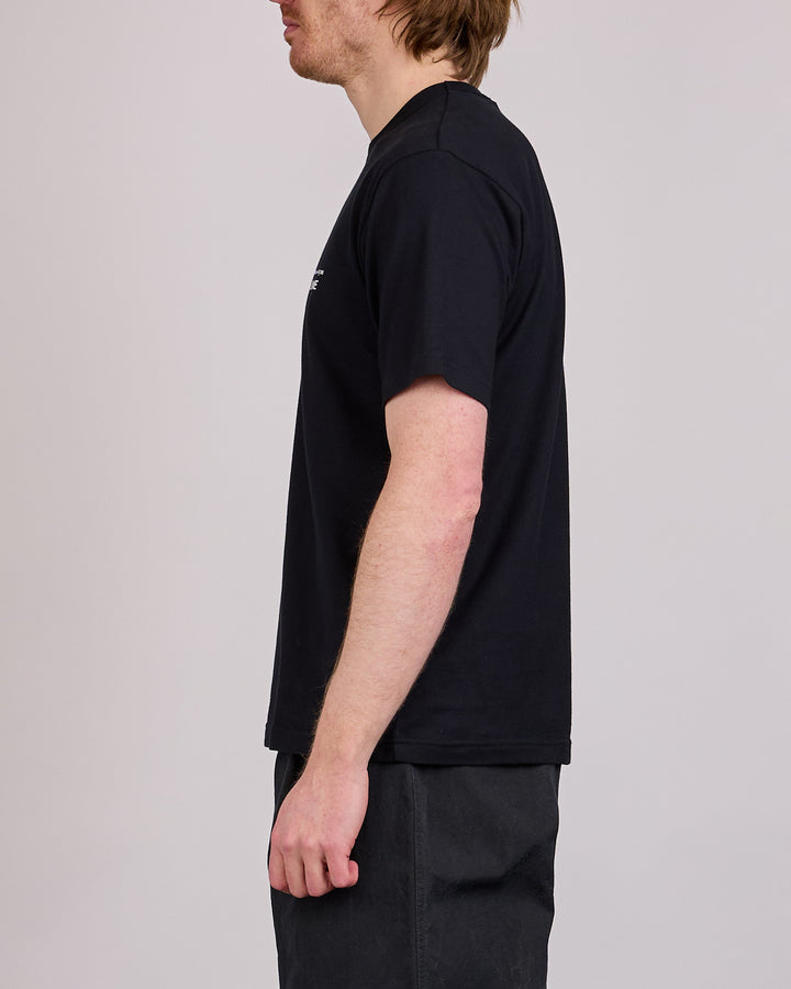 COMME des GARÇONS HOMME Jersey Chest Logo T-Shirt Black