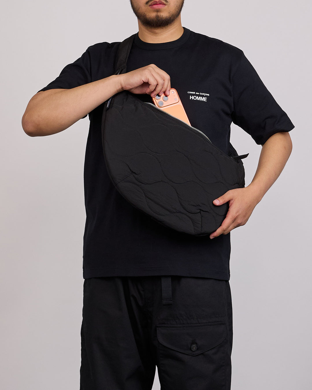 COMME des GARÇONS HOMME Nylon Ripstop Quilted Sling Bag Black