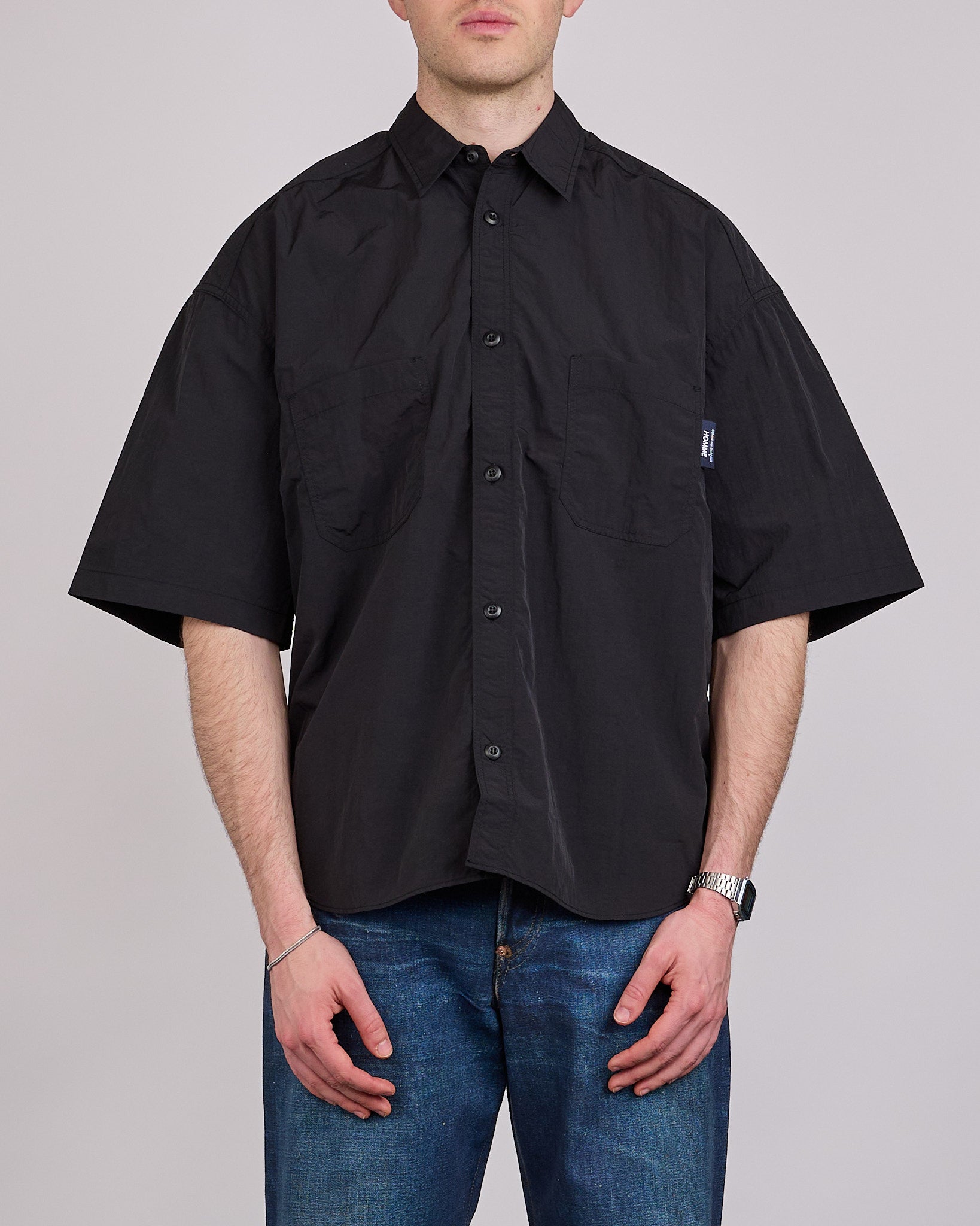 COMME des GARÇONS HOMME – LESS 17