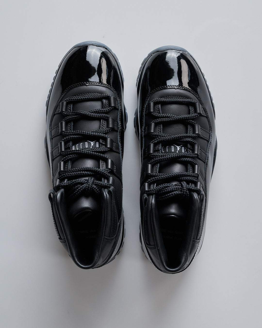 COMME des GARÇONS HOMME Plus Jordan 11 Black Black