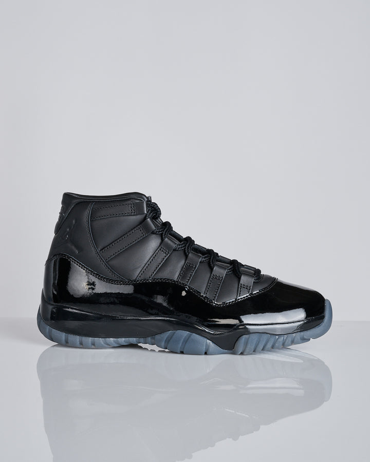 COMME des GARÇONS HOMME Plus Jordan 11 Black Black