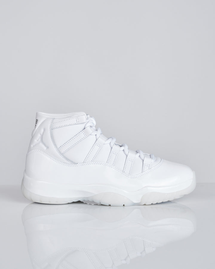 COMME des GARÇONS HOMME Plus Jordan 11 White White