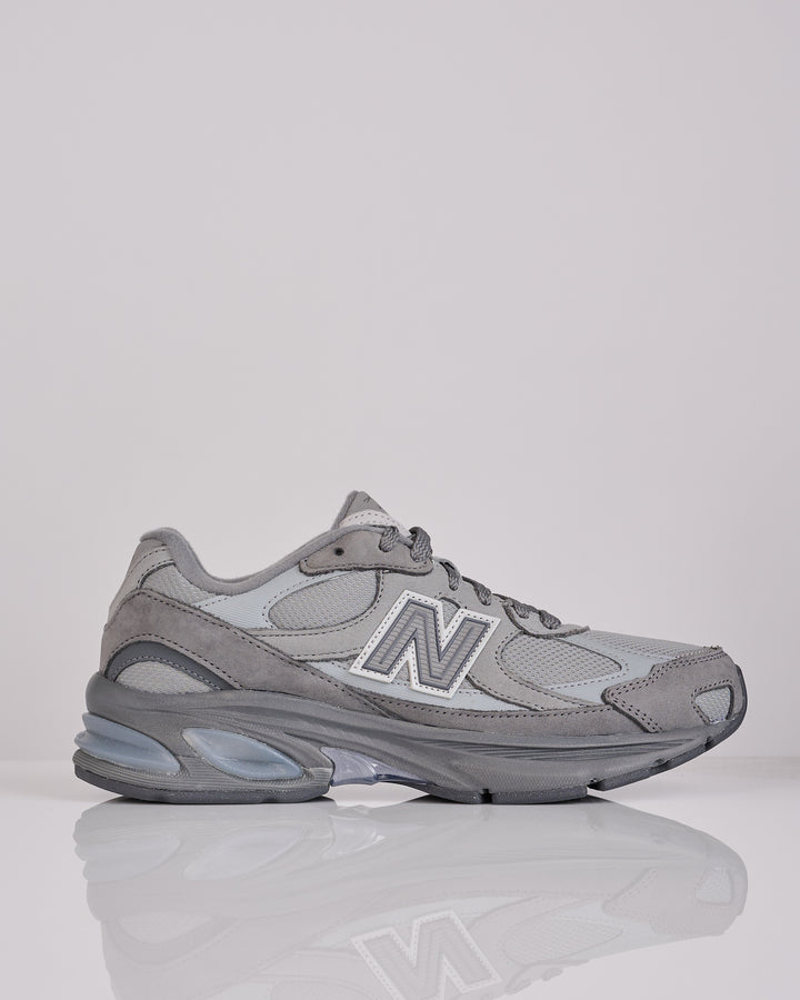 COMME des GARÇONS HOMME x New Balance 2010V Grey