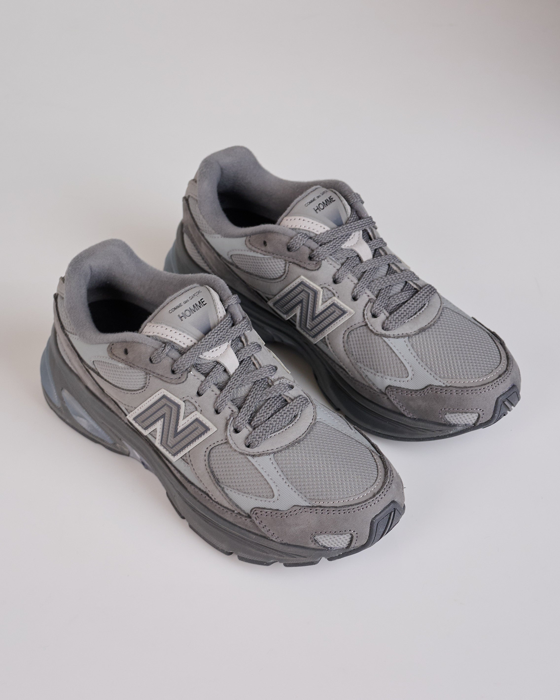 COMME des GARÇONS HOMME x New Balance 2010V Grey – LESS 17