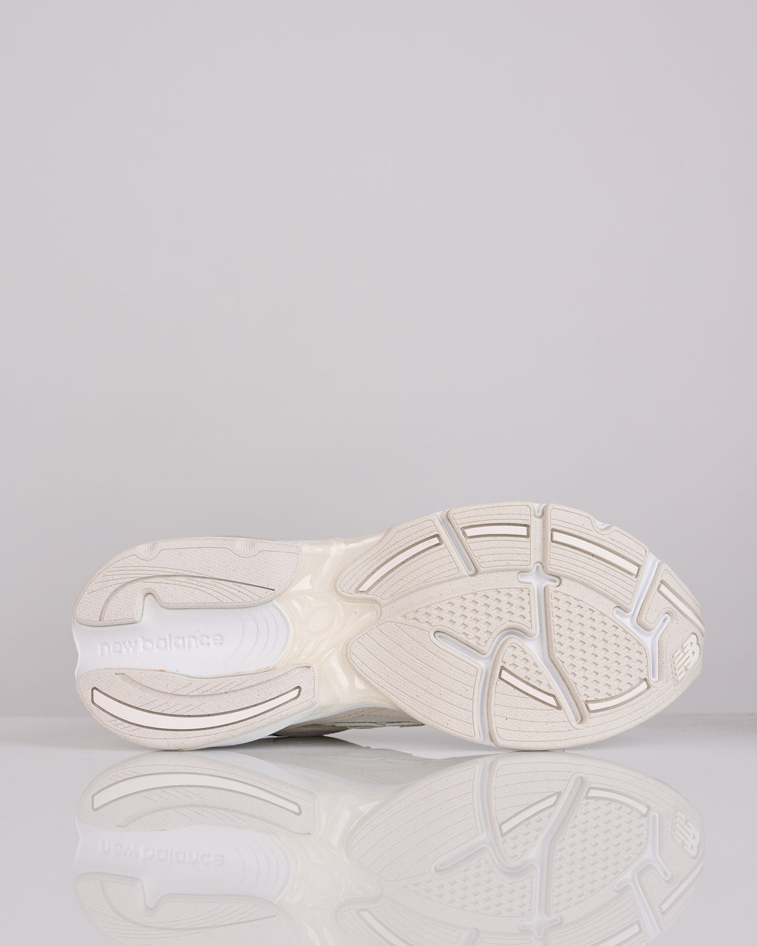 COMME des GARÇONS HOMME x New Balance 2010V White