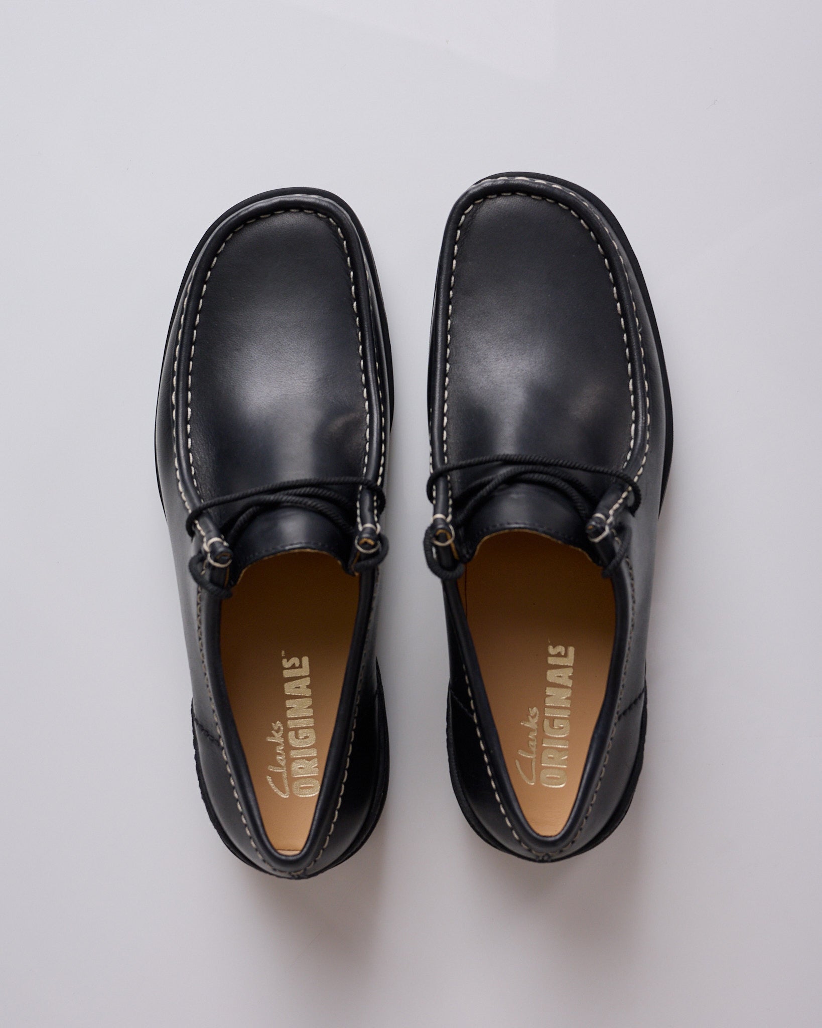 Clarks Originals Walla Yukoner Black Leather – LESS 17