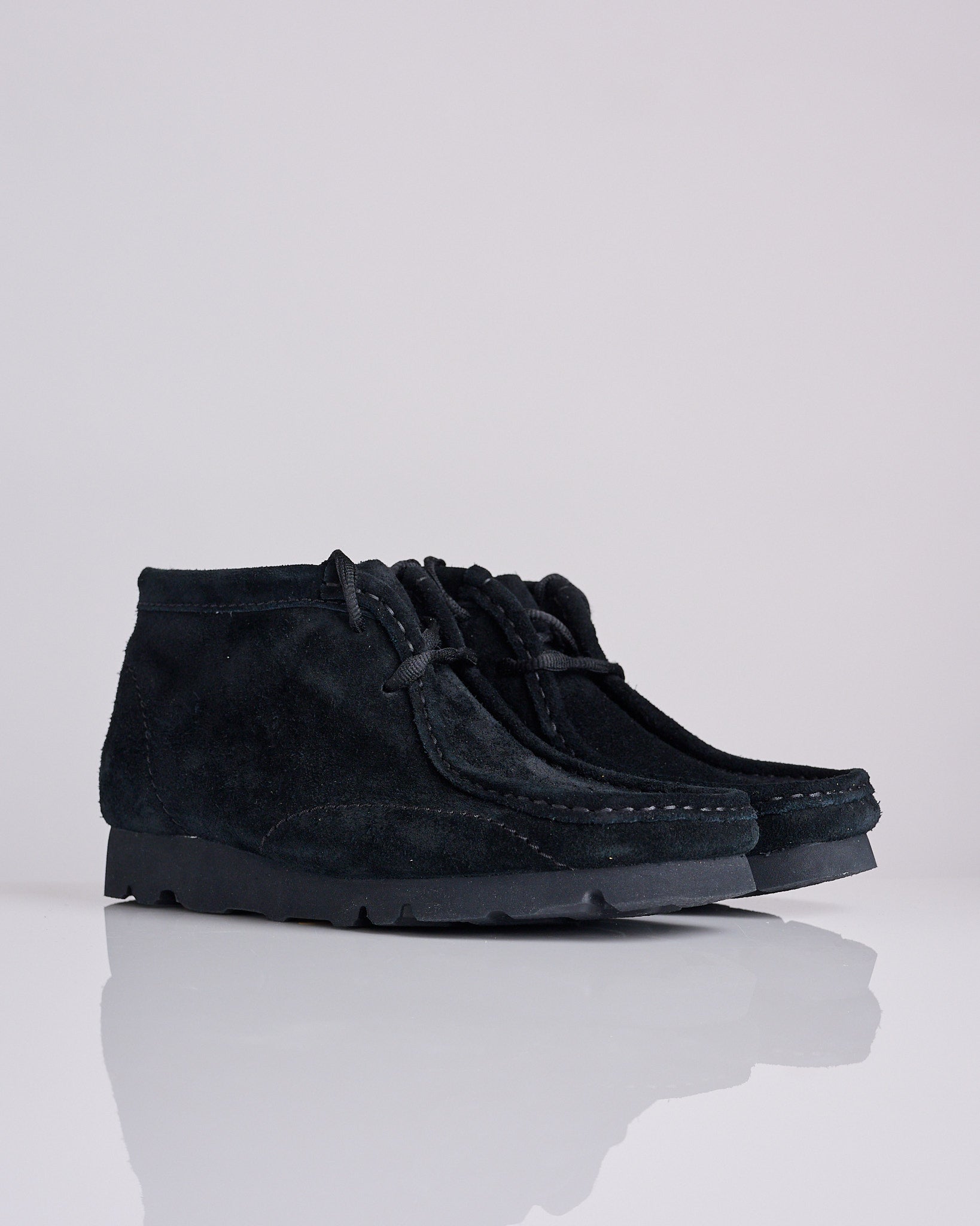 Clarks Originals x PAF WallabeeBT Black Suede – LESS 17