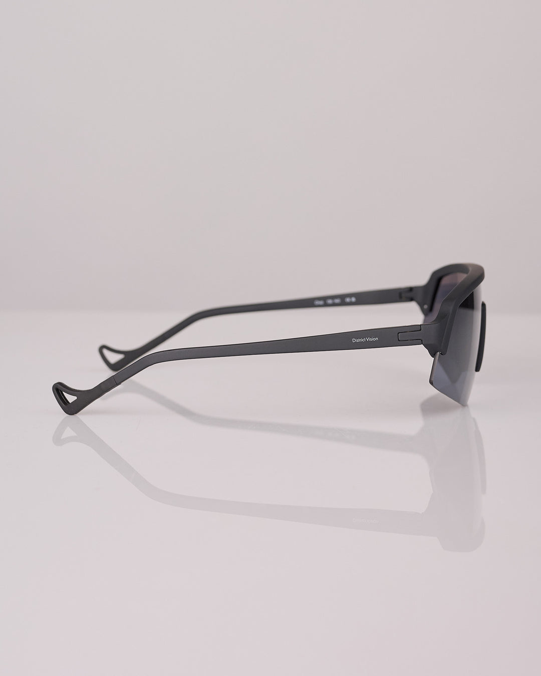 District Vision Choji Turbo Blade Sunglass Black D+ Onyx Mirror