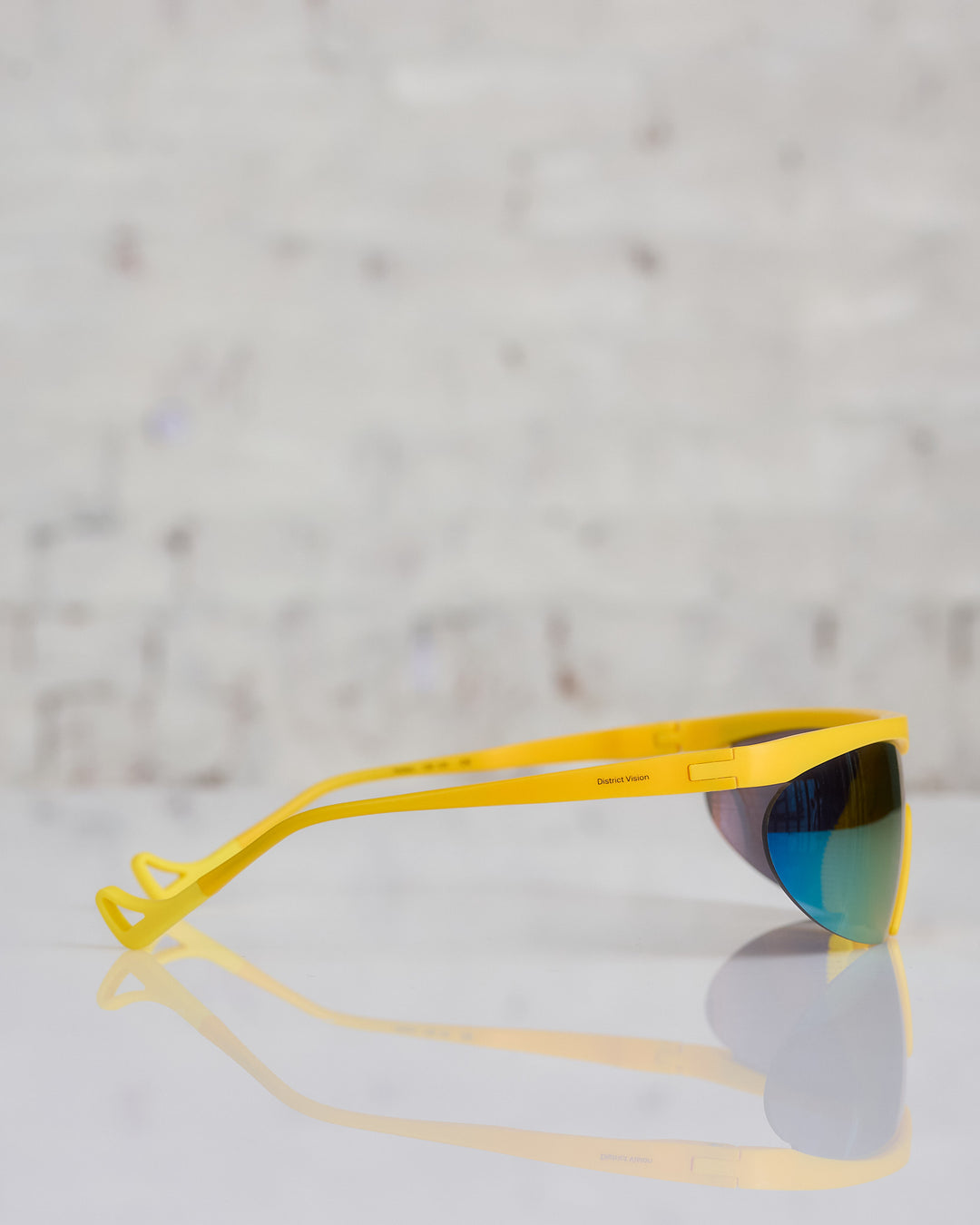 District Vision Koharu Eclipse Sunglass Yuzu D+ Aqua Mirror