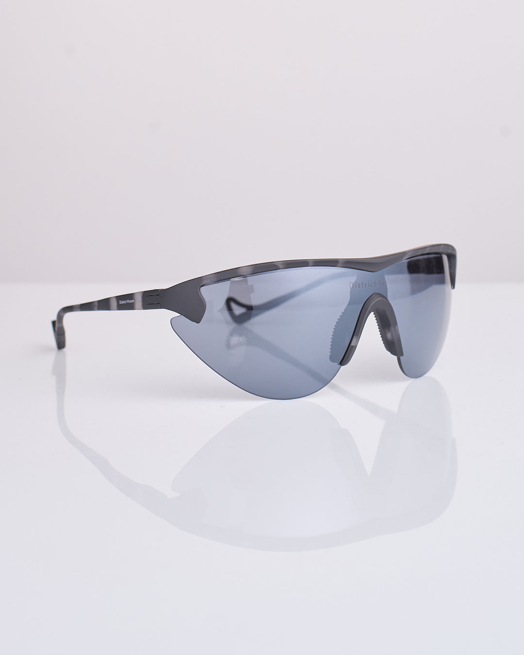 District Vision Yukinori Range Finder Sunglass Black Tortoise D+ Onyx Mirror