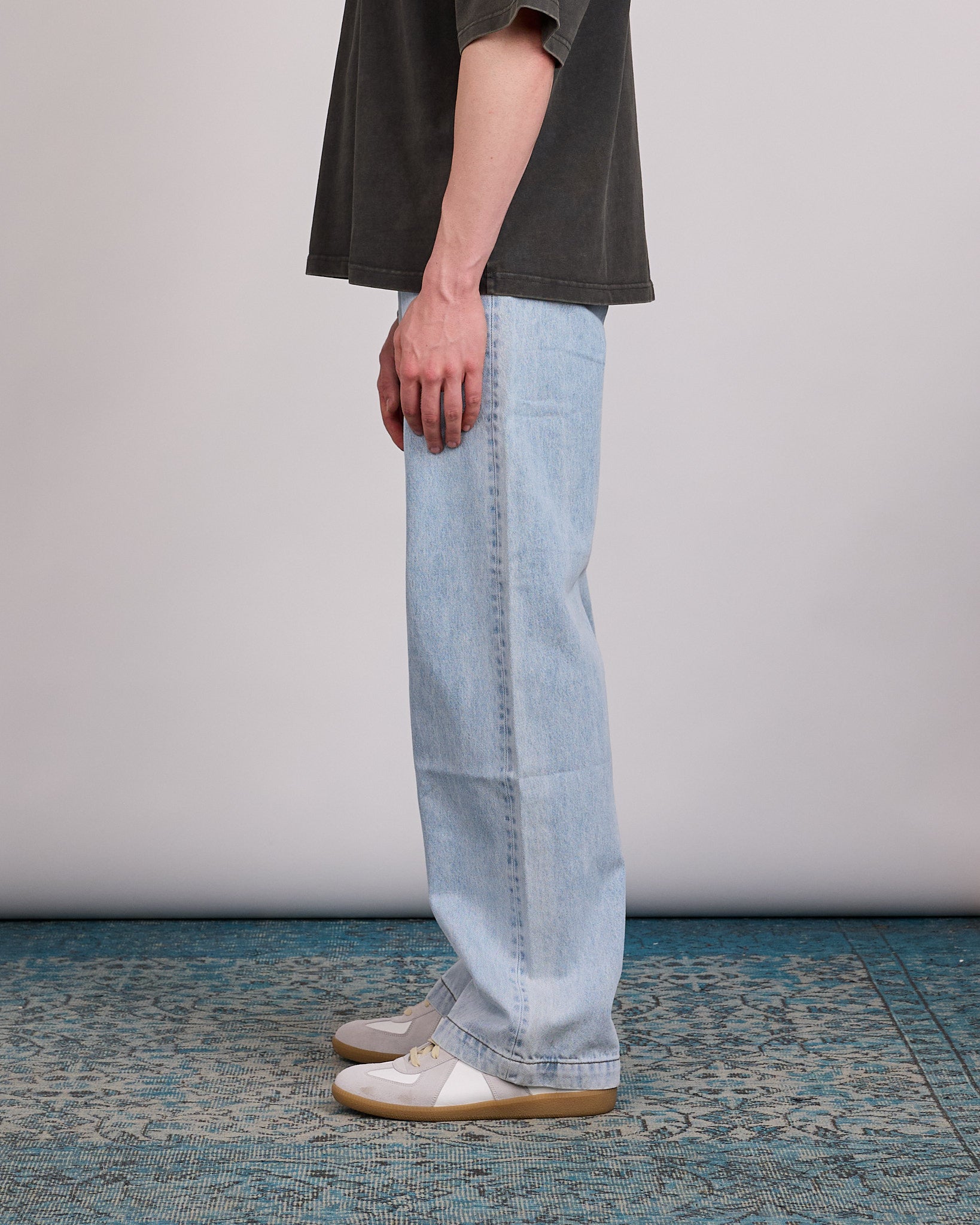 Entire Studios Main Gem Jean Old Blue – LESS 17