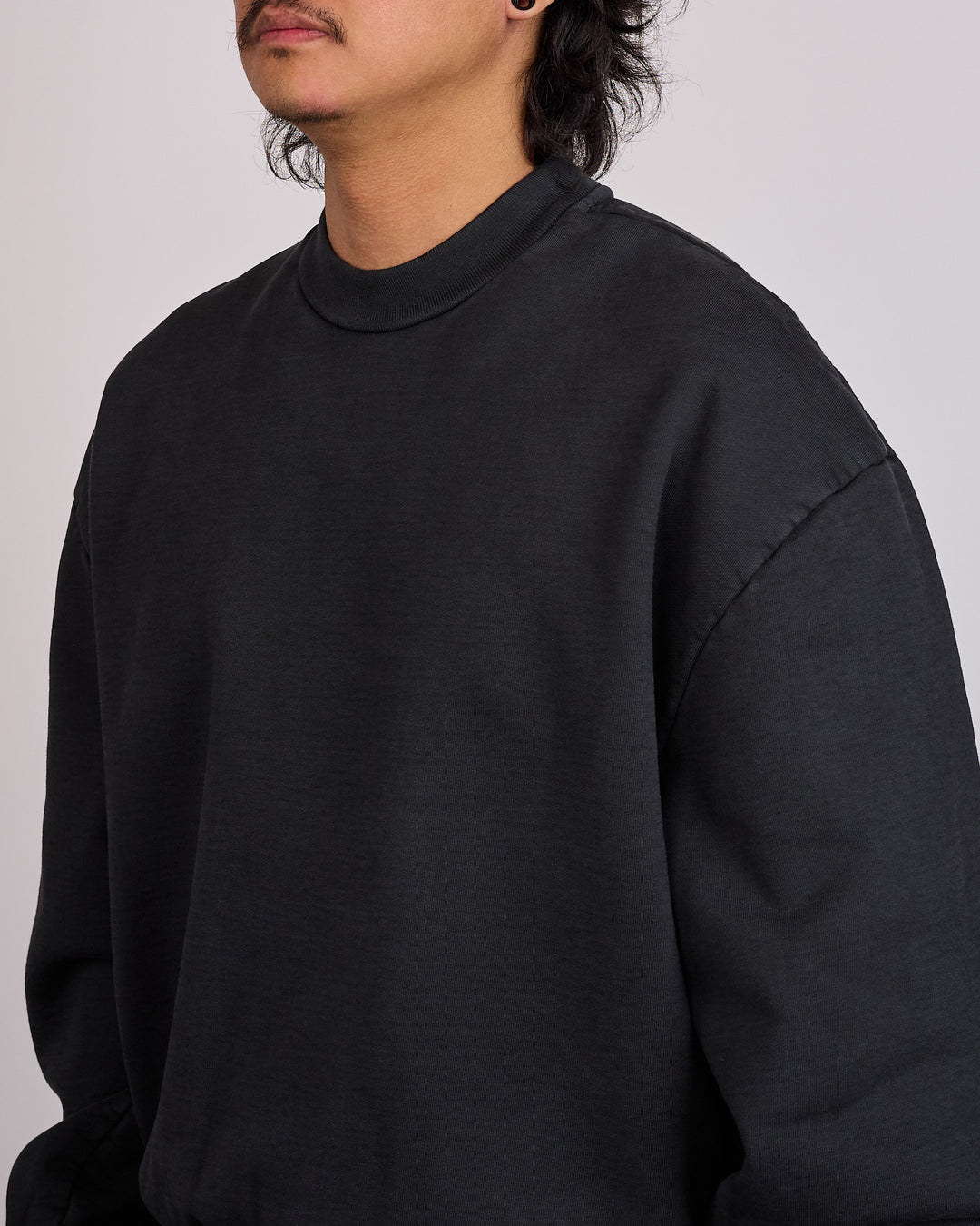 Fear of God 9th Classic Fit Half Raglan Crewneck Black