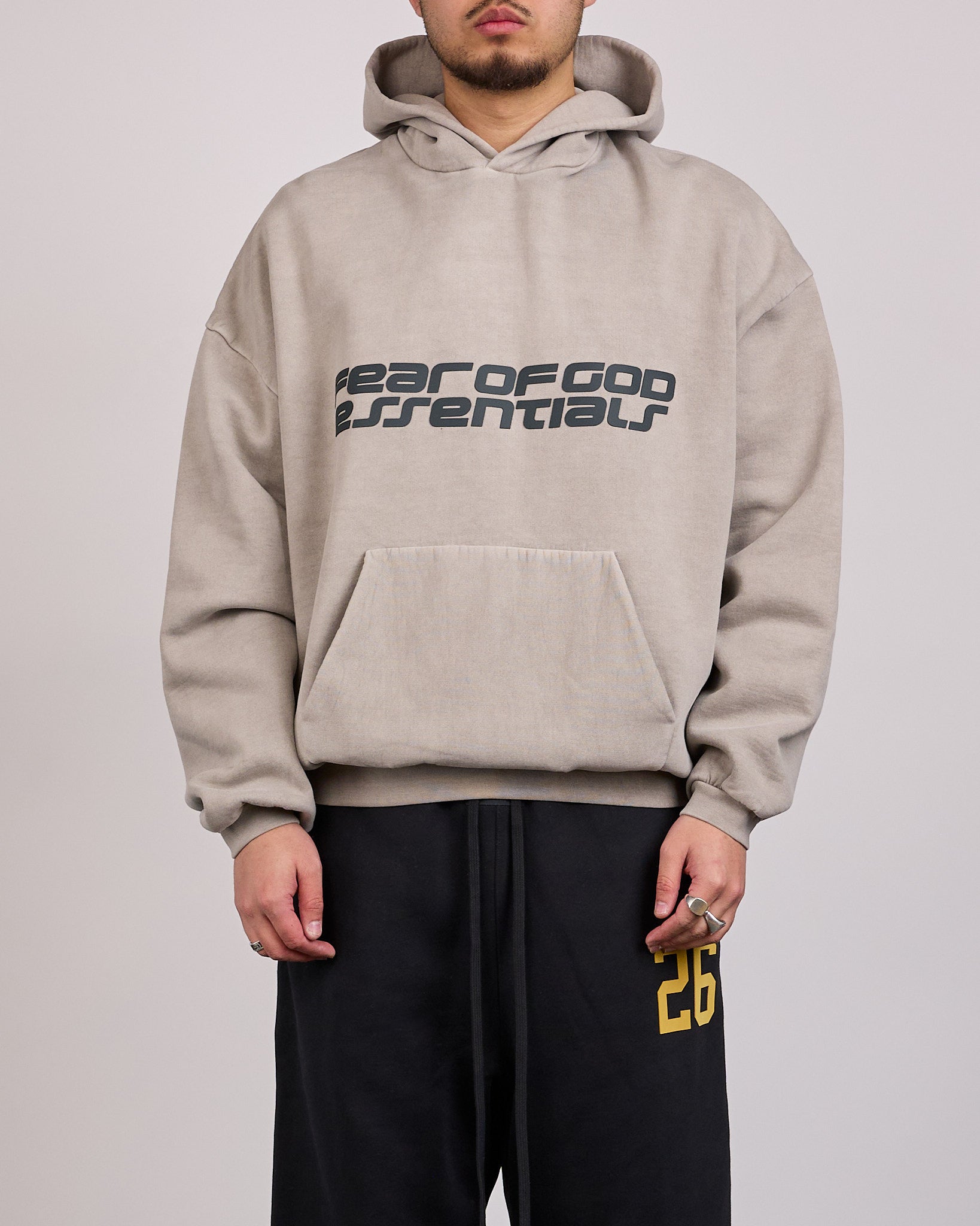 Fear of God Essentials – LESS 17