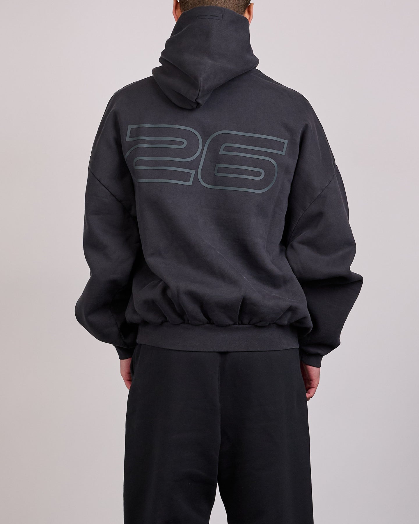Fear of God Essentials 26 90's Hoodie Vintage Black – LESS 17