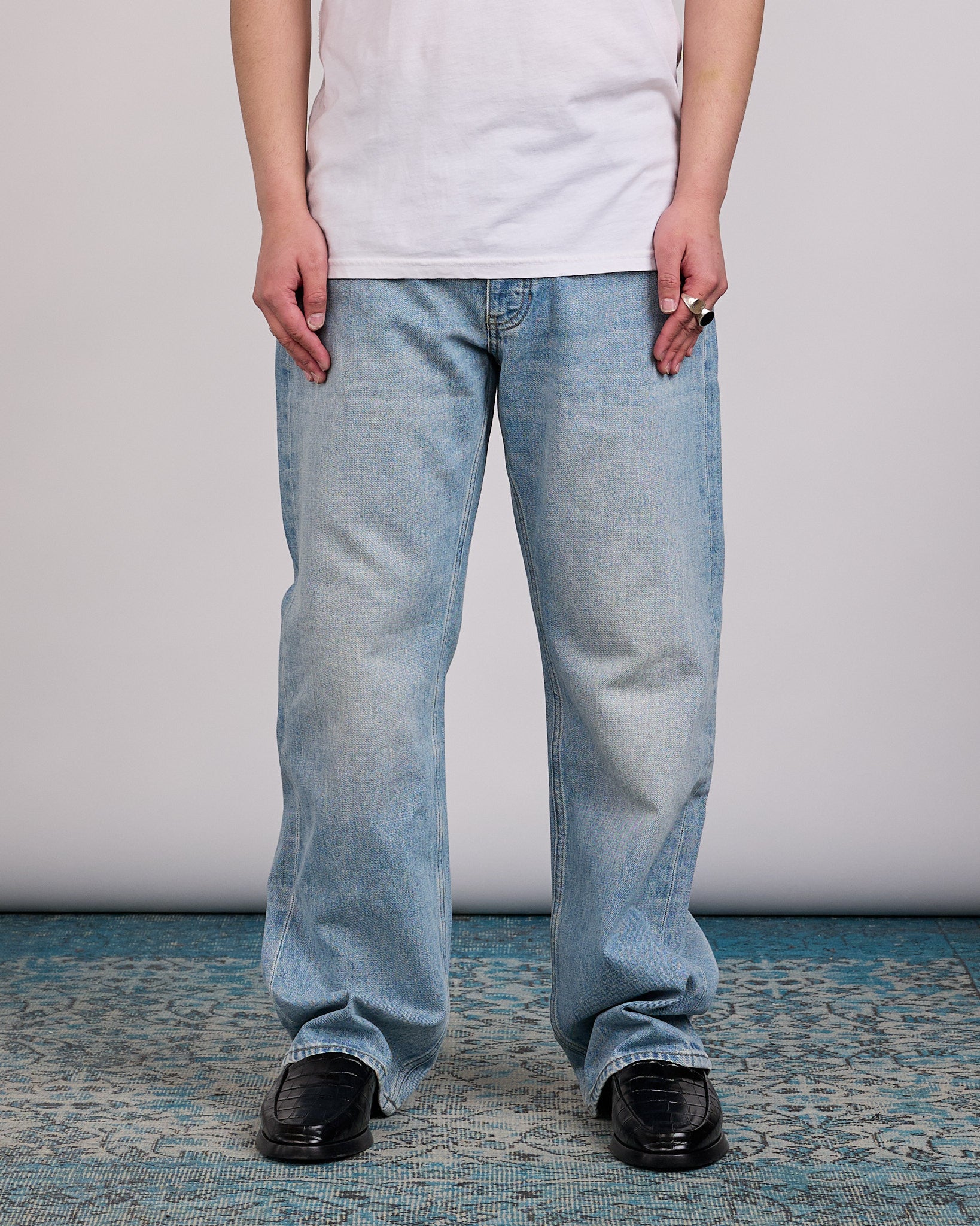 Fear of God Essentials 5-Pocket Jean Classic Blue – LESS 17