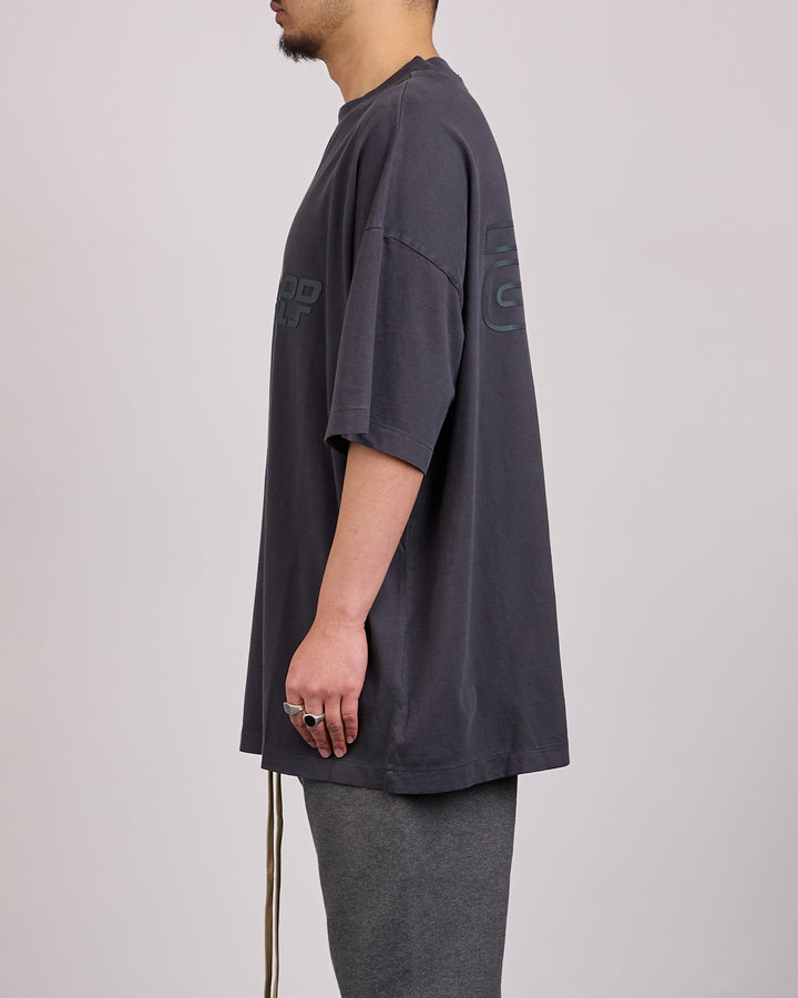 Fear of God Essentials 90's 26 T-Shirt Vintage Black