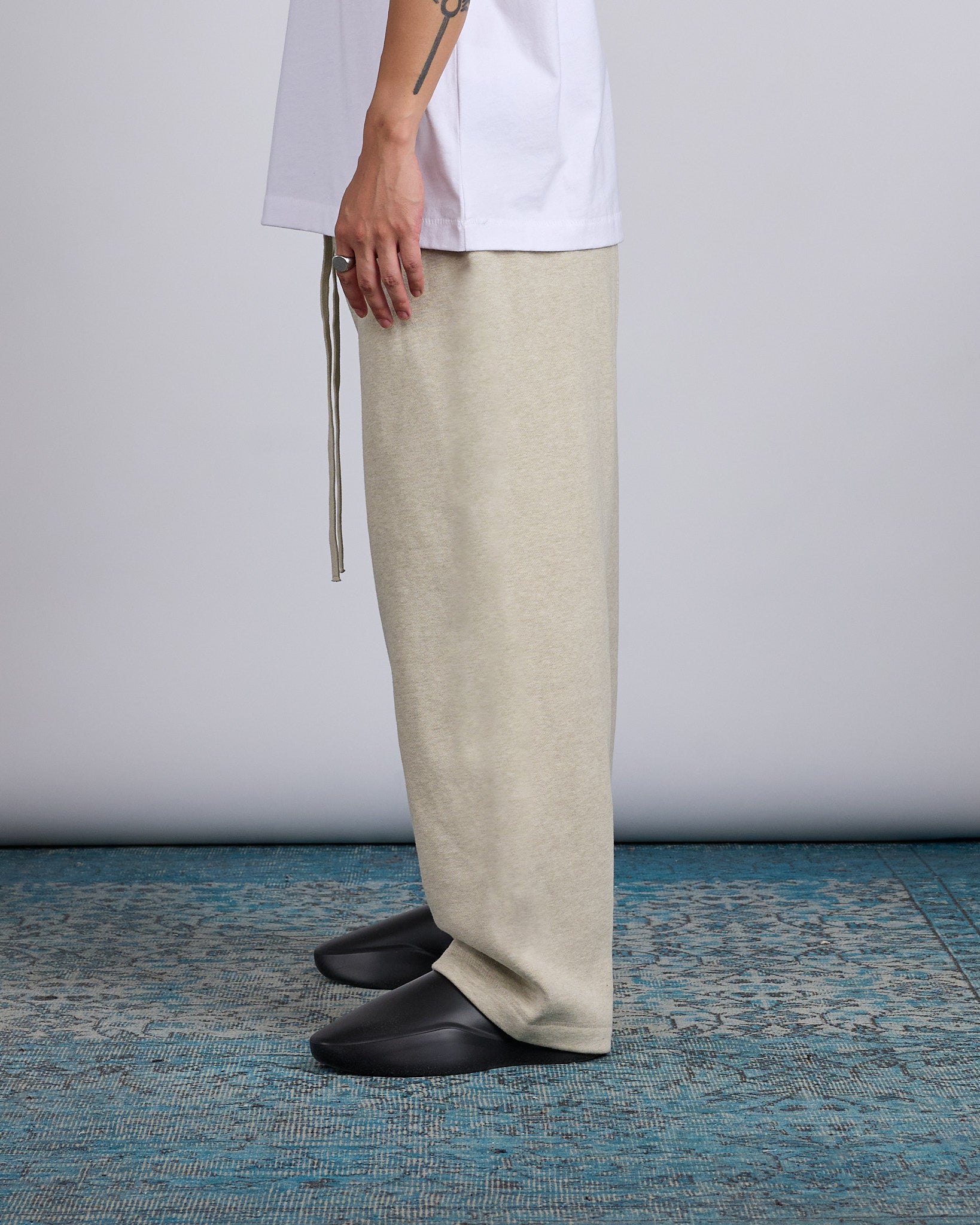 Fear of God Essentials Big Logo Lounge Sweatpant Heather Stone