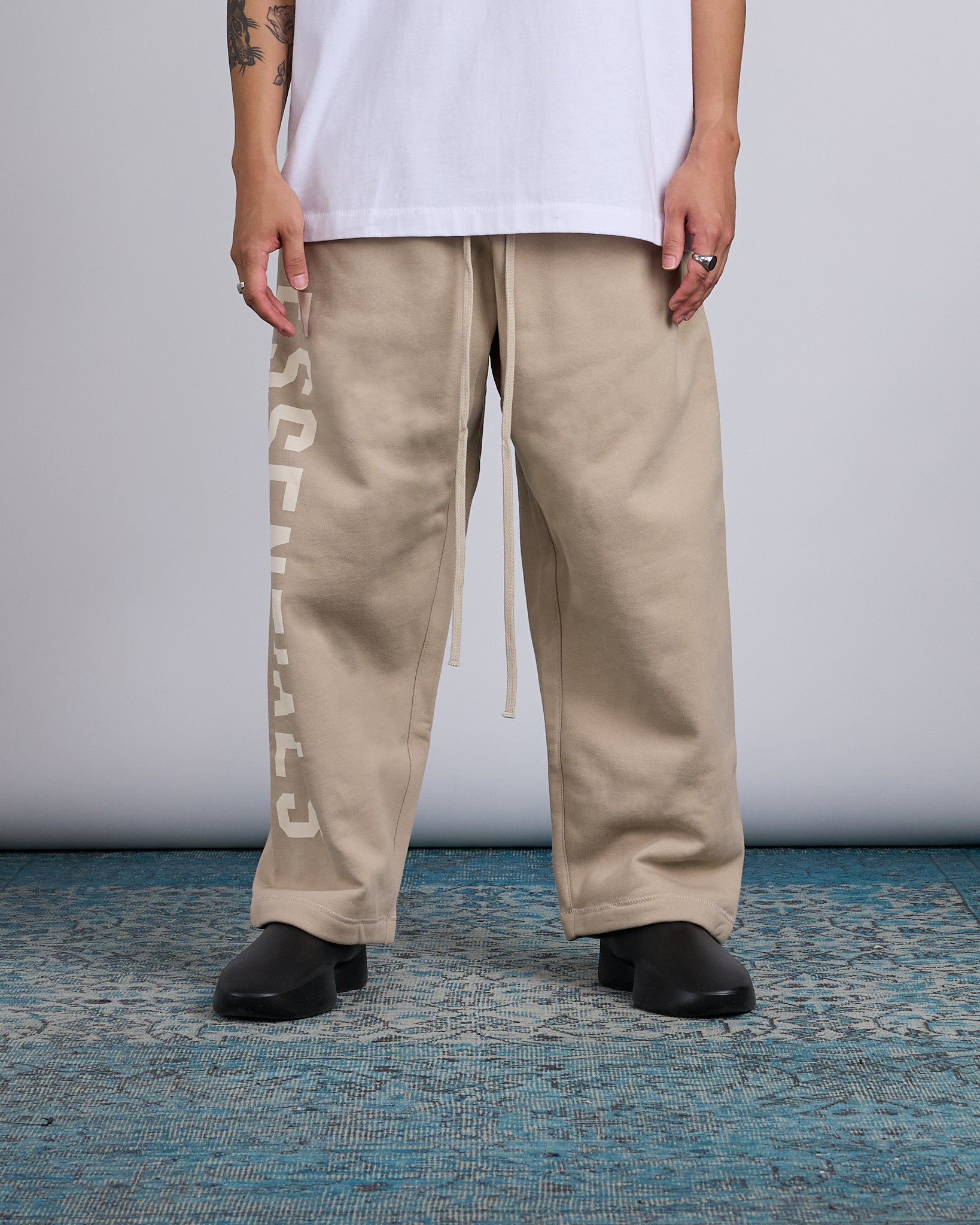 Fear of God Essentials Big Logo Lounge Sweatpant Timber – LESS 17