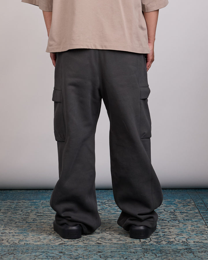Fear of God Essentials Cargo Field Sweatpant Iron Grey