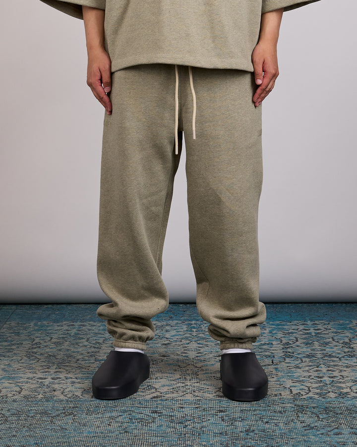 Fear of God Essentials Classic Fleece Sweatpant Seal Heather