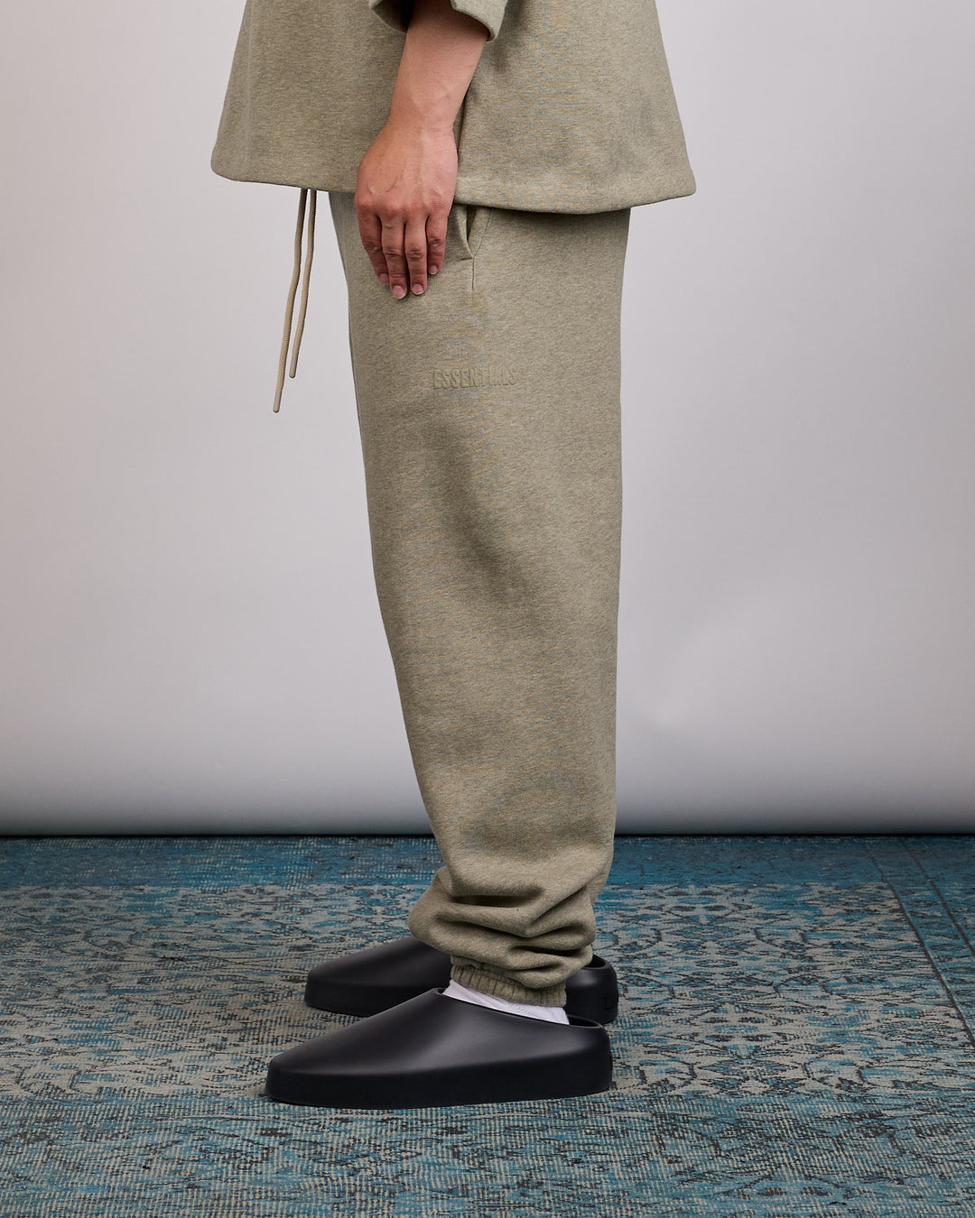 Fear of God Essentials Classic Fleece Sweatpant Seal Heather