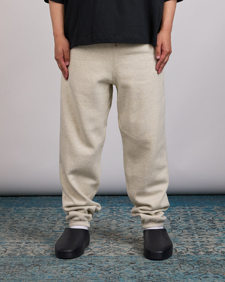 Fear of God Essentials Classic Fleece Sweatpant Vanilla Heather