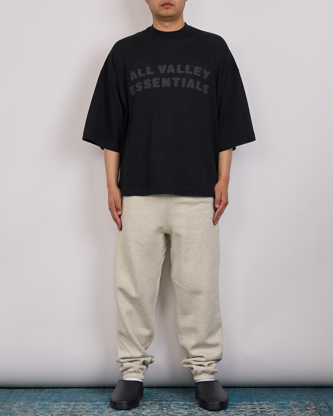 Fear of God Essentials Classic Fleece Sweatpant Vanilla Heather