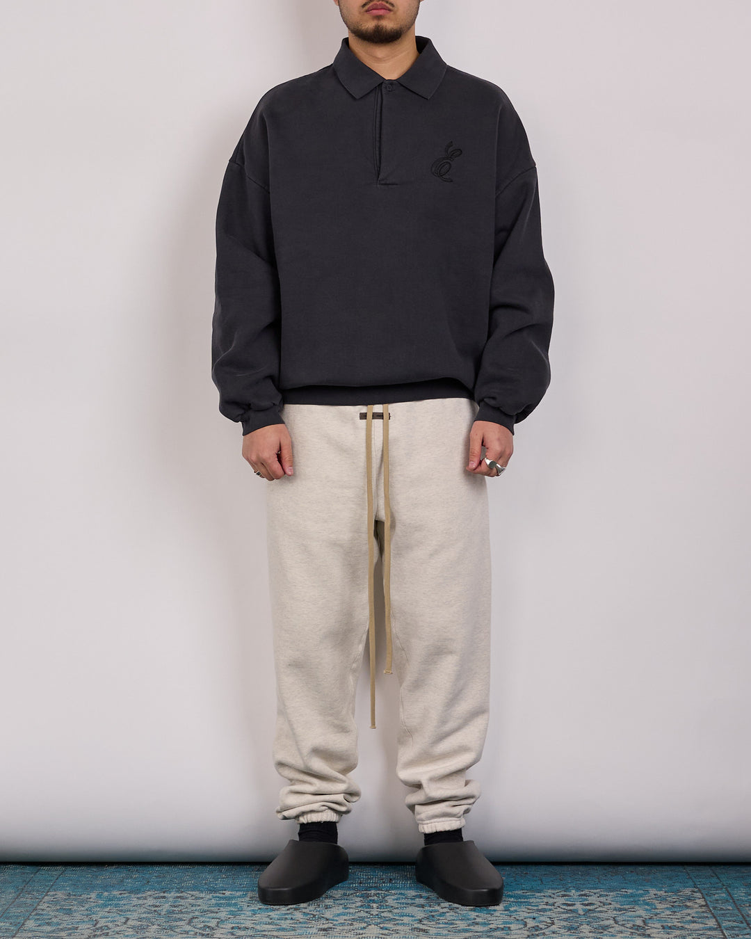 Fear of God Essentials Classic Polo Sweatshirt Vintage Black