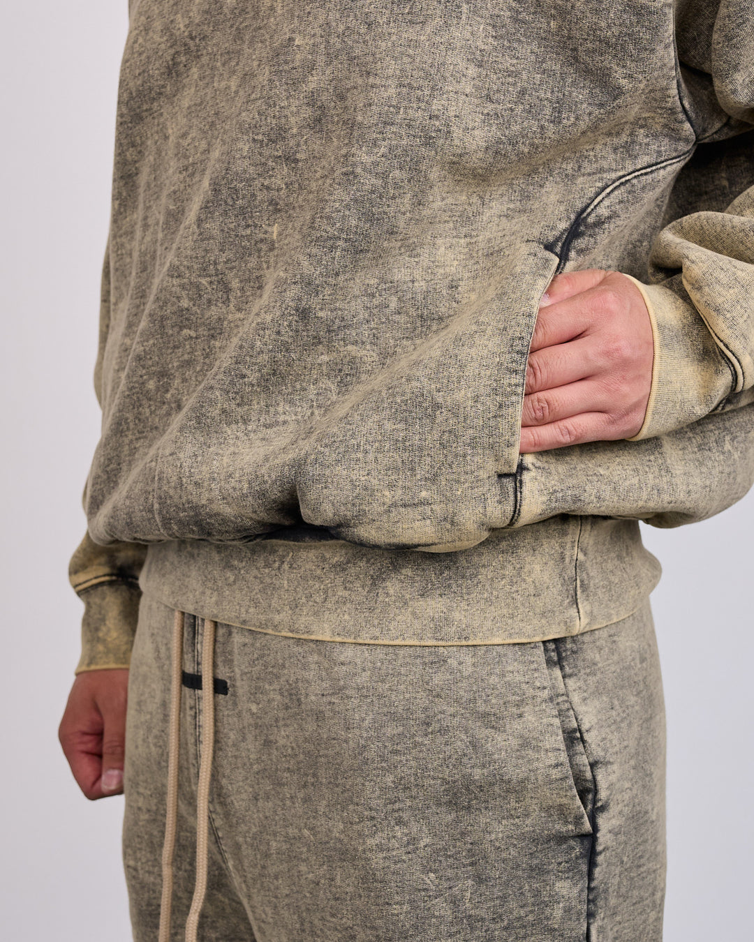 Fear of God Essentials Classic Raglan Hoodie Sulphur Black Cloud Wash