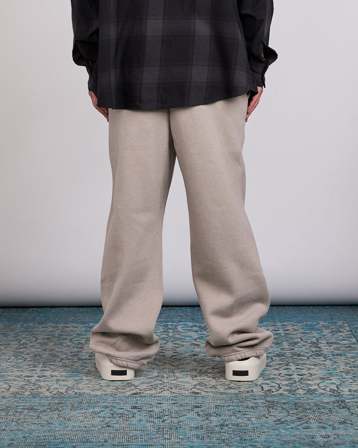Fear of God Essentials Classic Slouchy Sweatpant Pyrite Heather