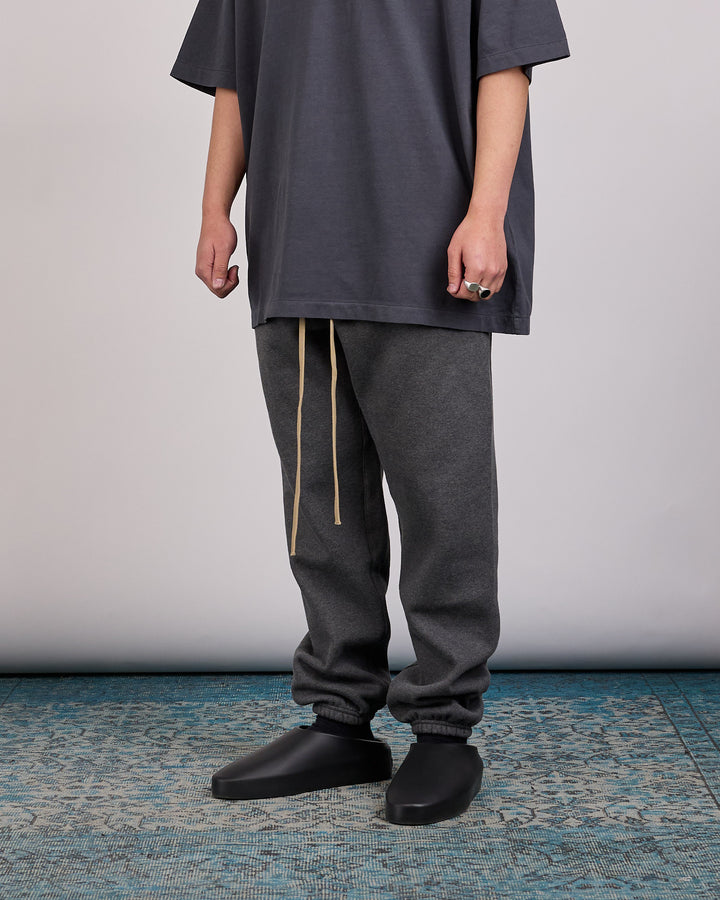 Fear of God Essentials Classic Sweatpant Charcoal Heather