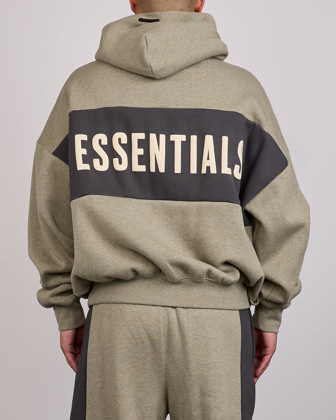 Fear of God Essentials Cropped Relaxed Panelled Hoodie Seal Heather Iron Grey