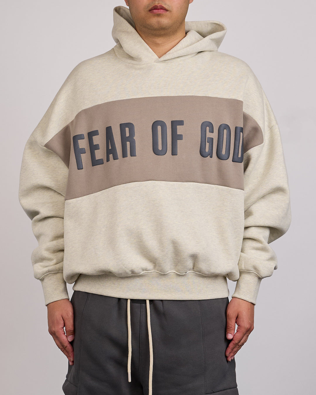 Fear of God Essentials Cropped Relaxed Panelled Hoodie Vanilla Heather Seal