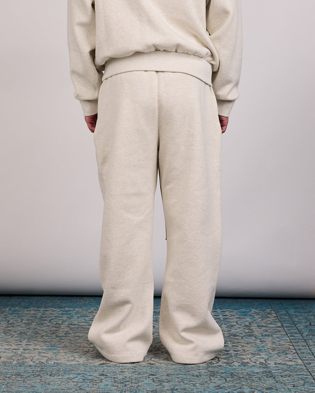 Fear of God Essentials Flare Sweatpant Oatmeal Heather