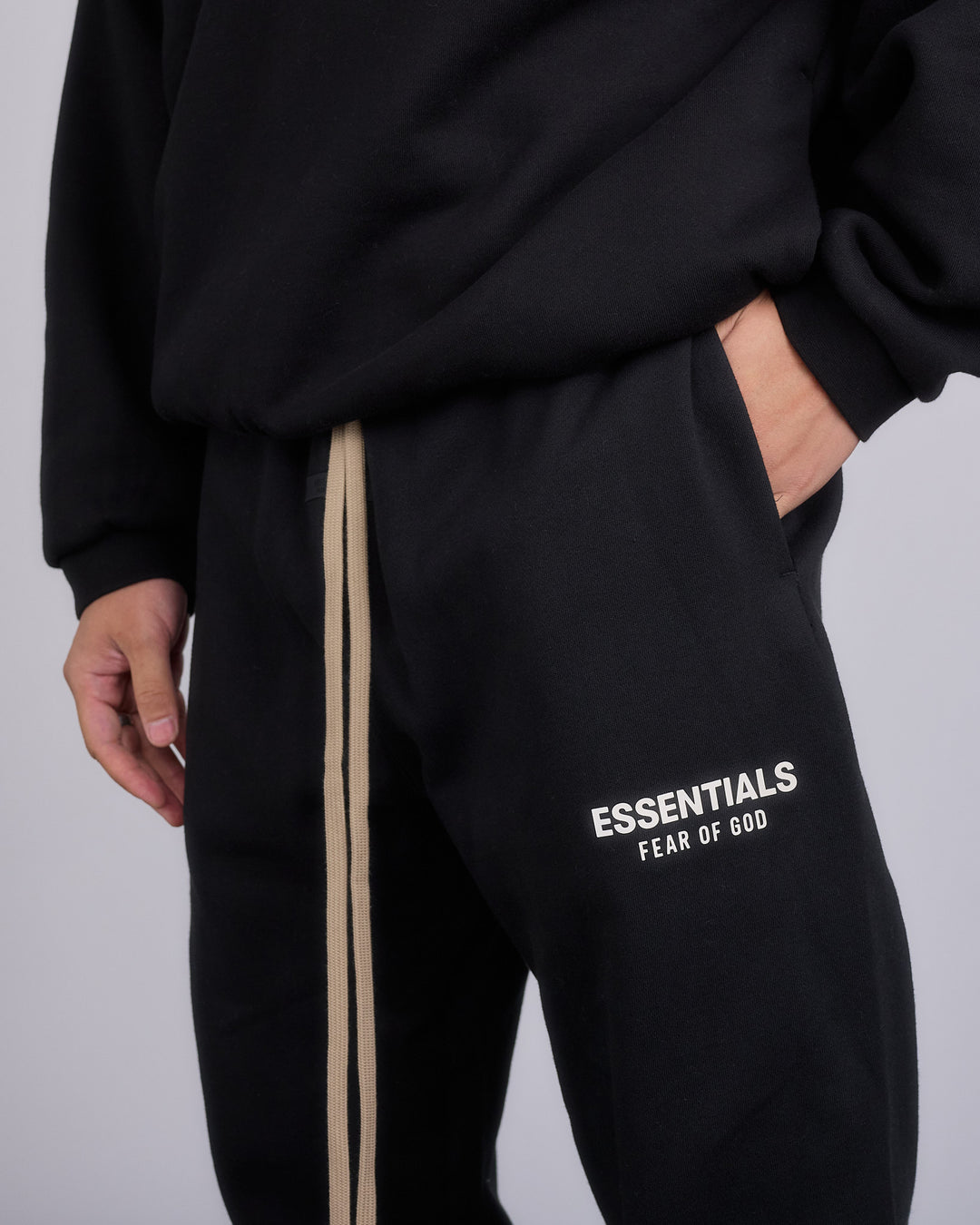 Fear of God Essentials Fleece Logo Sweatpant Black