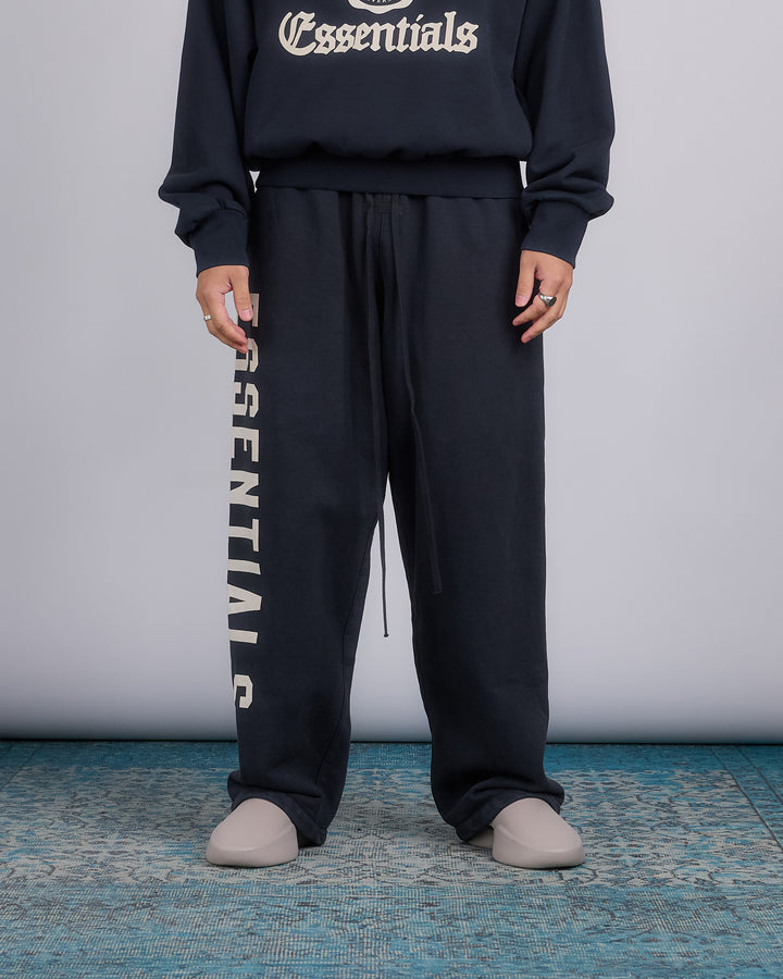 Fear of God Essentials Heavy Fleece Relaxed Sweatpant Black