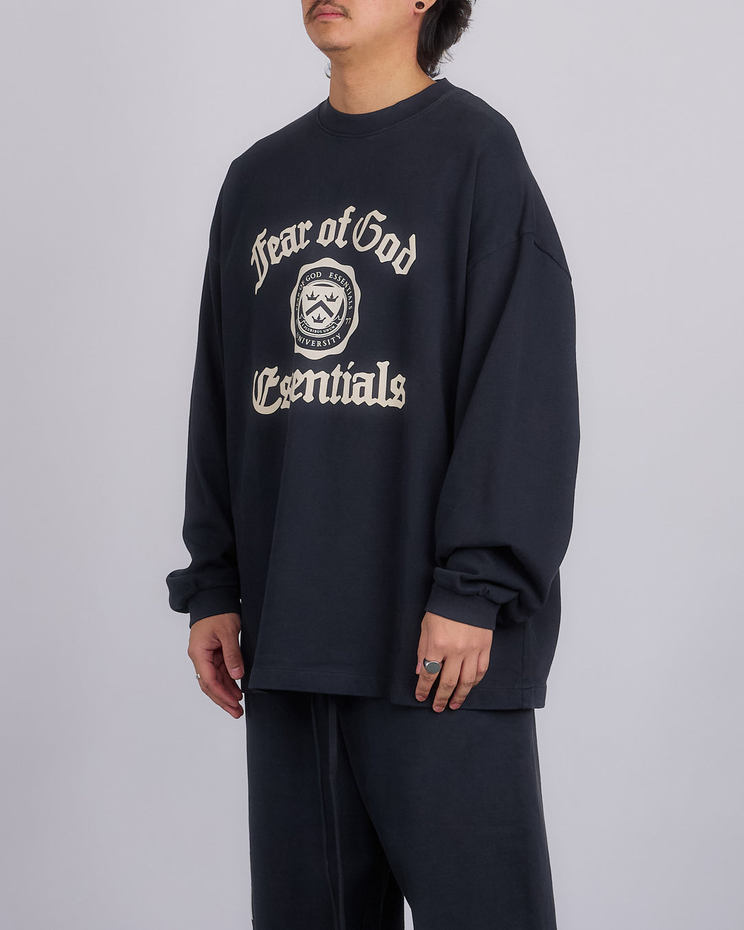 Fear of God Essentials Heavy Longsleeve T-Shirt Black