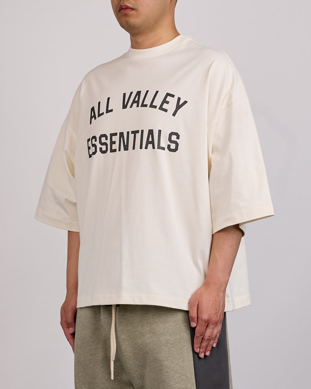 Fear of God Essentials Merch All Valley T-Shirt Ivory